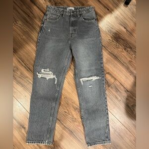 Zara Distressed Gray High-Waisted straight leg Jeans size 4